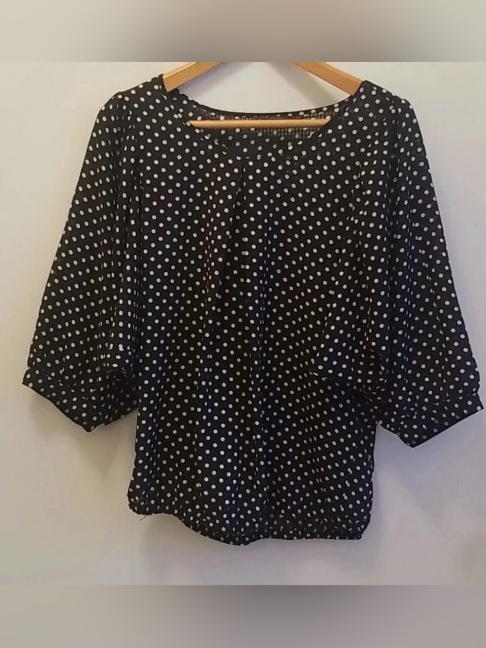 The Limited Black and White Polka Dot Quarter Sleeve Blouse Size Medium